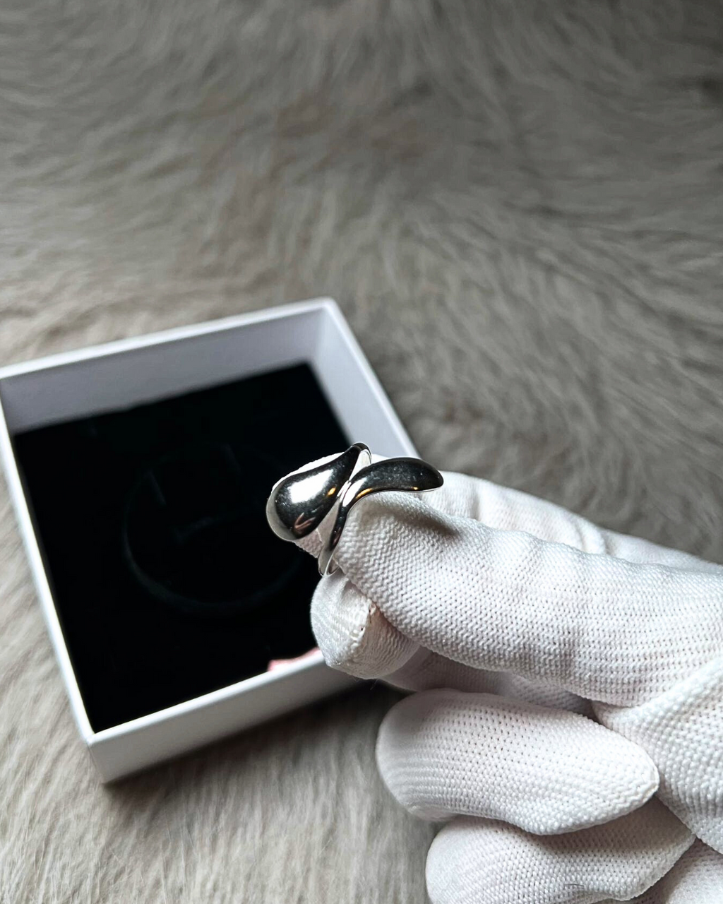 AQUA RINGS